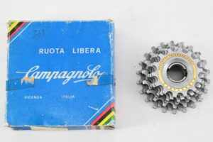 Campagnolo Aluminium Screw On Freewheel 7-Speed 14-22