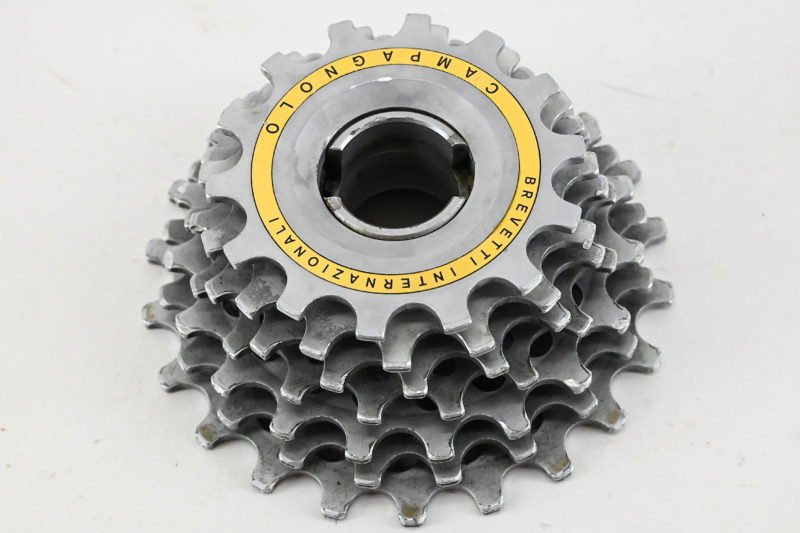 Campagnolo Aluminium Screw On Freewheel 7-Speed 14-22 - Image 4