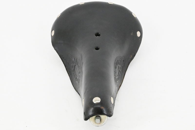 NEW Lamplugh Paris Croupon Classic Leather Saddle - Image 2