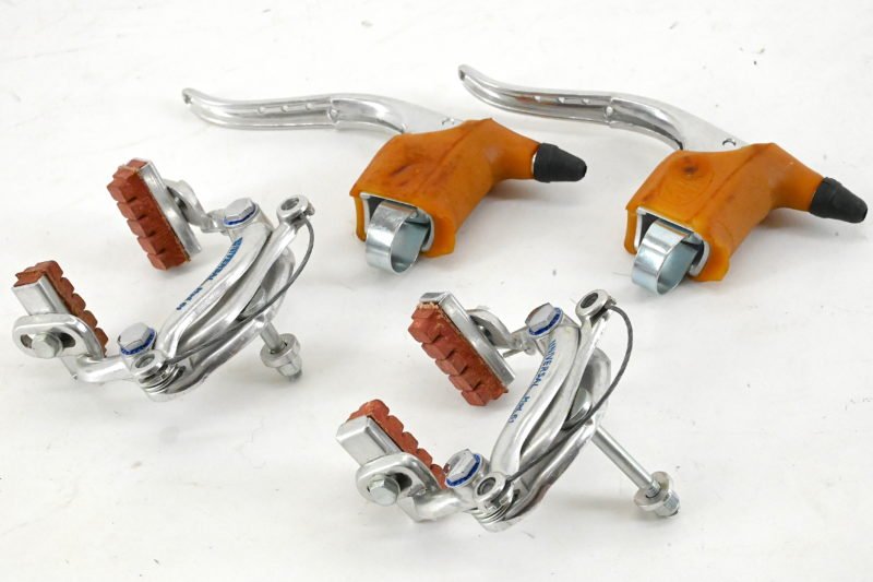NOS Universal MOD.61 Brakes and Brake Levers - Image 4
