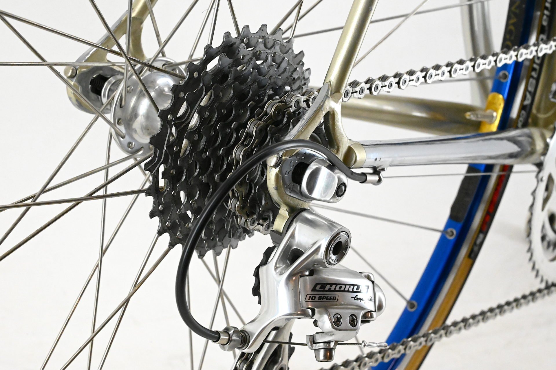 De Rosa Professional Campagnolo Chorus 10-Speed Size 53.5cm - Image 18