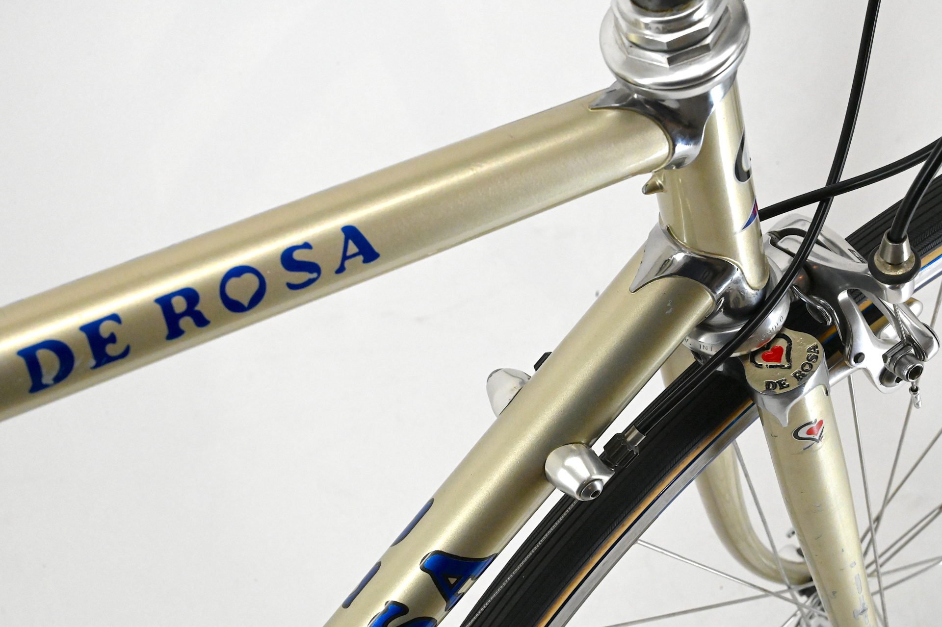 De Rosa Professional Campagnolo Chorus 10-Speed Size 53.5cm - Image 6