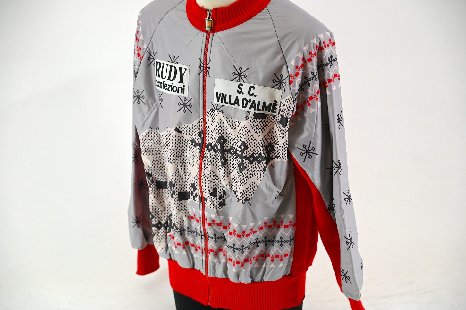 S.C. Villa D'Almé Rudy Confezioni Winter Cycling Jacket by Santini Size 5 - Image 2