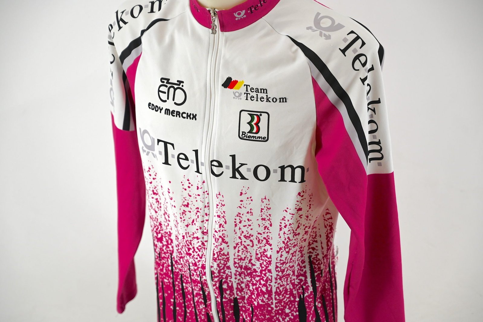Original Team Telekom Eddy Merckx Longsleeve Jersey by Biemme Size 4 - Image 2