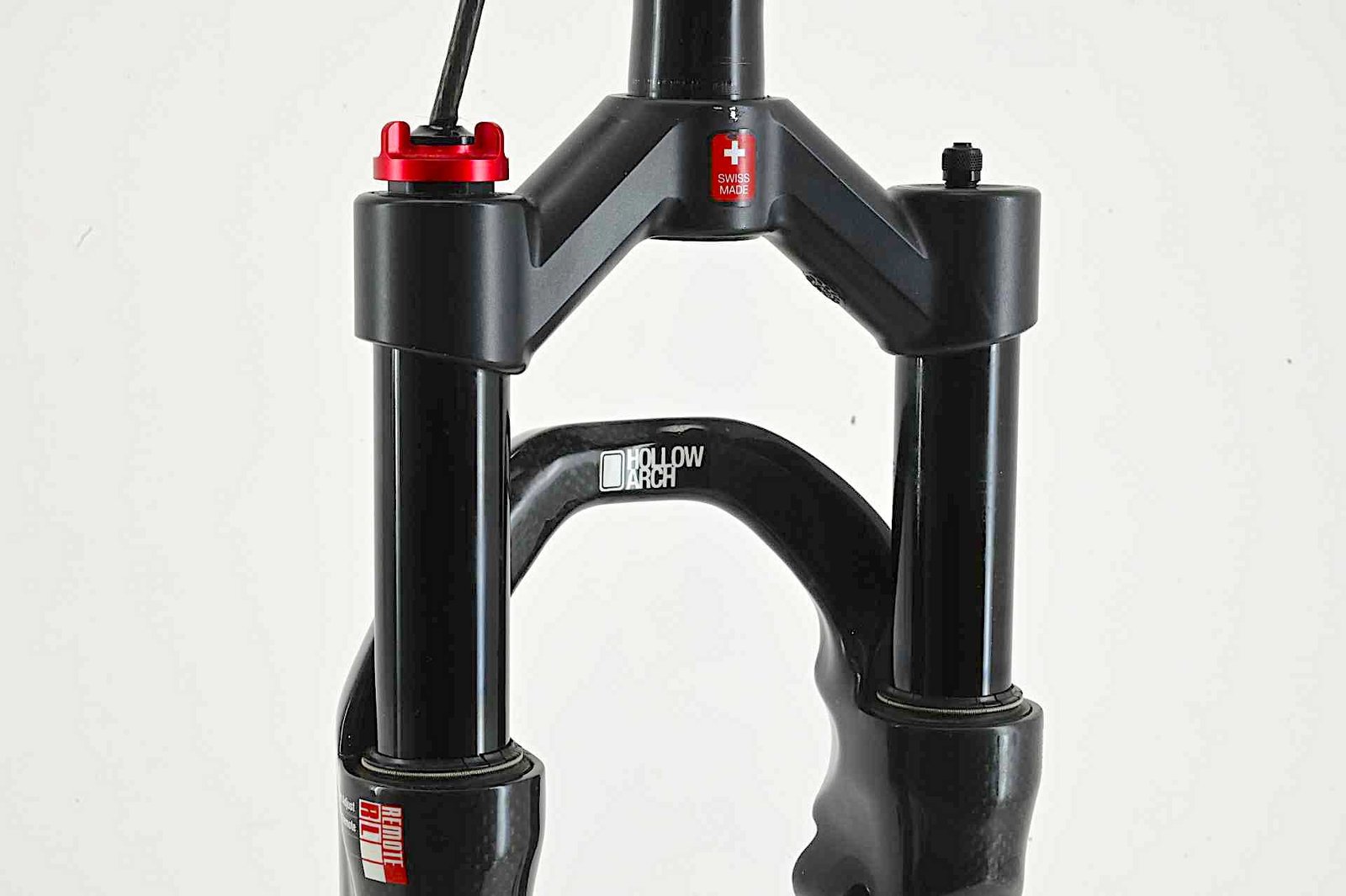 DT Swiss XCR100 Carbon Lightweight Adjustable Air Suspension Fork 26" Disc Brake - Image 6