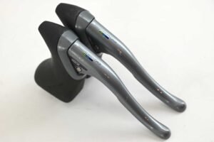 NOS Shimano 600 Ultegra Tricolor BL-6401 Aero Brake Levers