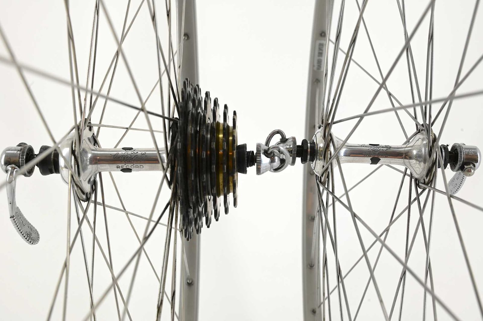 Campagnolo Record / Fiamme Hard Silver 36 Hole Tubular Wheelset - Image 4