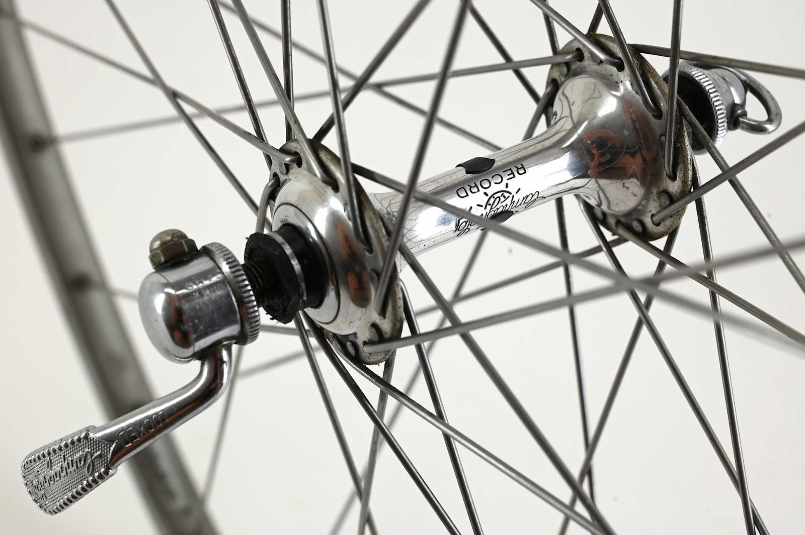 Campagnolo Record / Fiamme Hard Silver 36 Hole Tubular Wheelset - Image 9