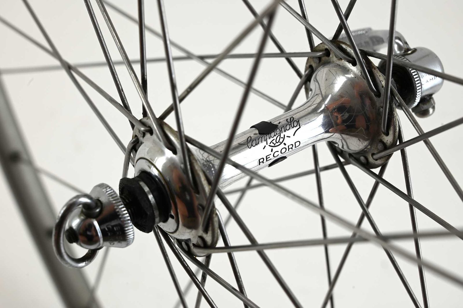 Campagnolo Record / Fiamme Hard Silver 36 Hole Tubular Wheelset - Image 8