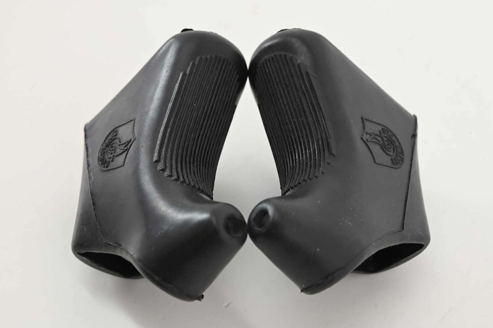 NOS Campagnolo C-Record Rubber Hoods Black 1. Gen - Image 3