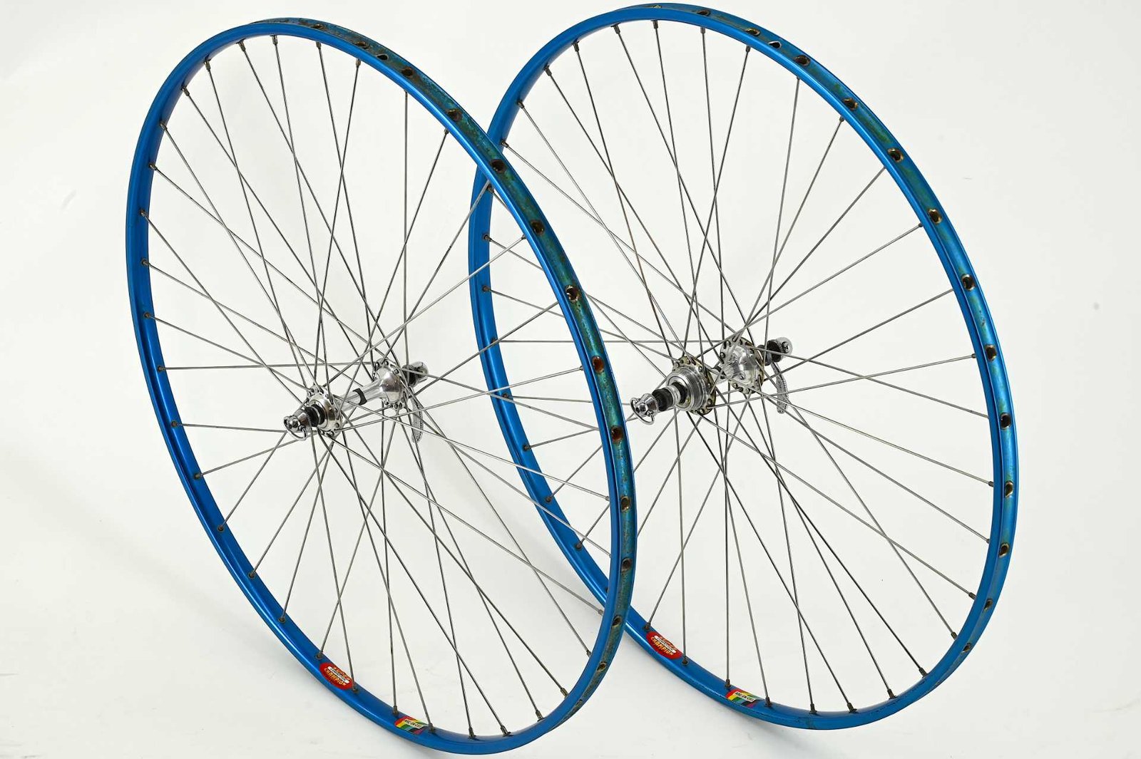 Campagnolo Record / Super Champion Arc en Ciel 36 Hole Wheelset Blue Anodized 28" Tubular - Image 11