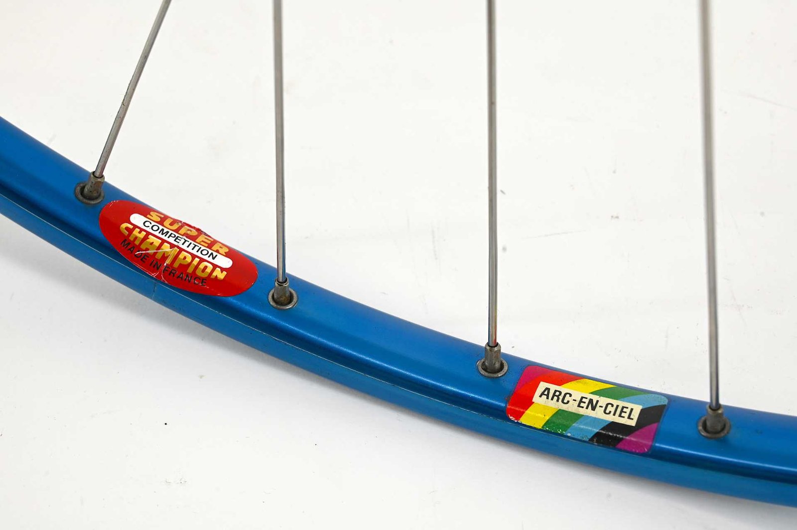 Campagnolo Record / Super Champion Arc en Ciel 36 Hole Wheelset Blue Anodized 28" Tubular - Image 6