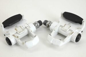 Look Click Pedals White