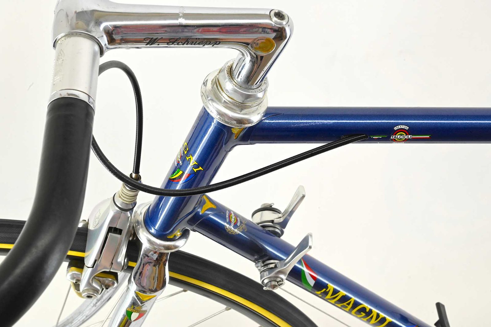 Magni Exklusiv Road Bicycle Campagnolo C-Record ICS Size 57 - Image 9