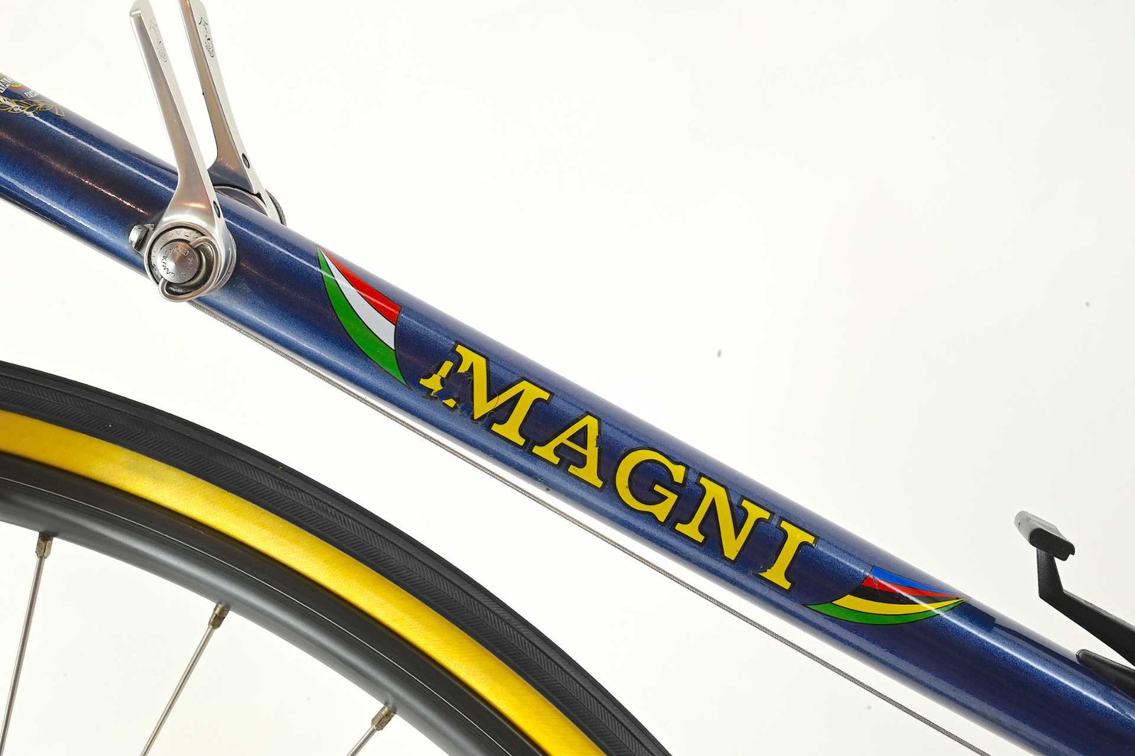 Magni Exklusiv Road Bicycle Campagnolo C-Record ICS Size 57 - Image 27