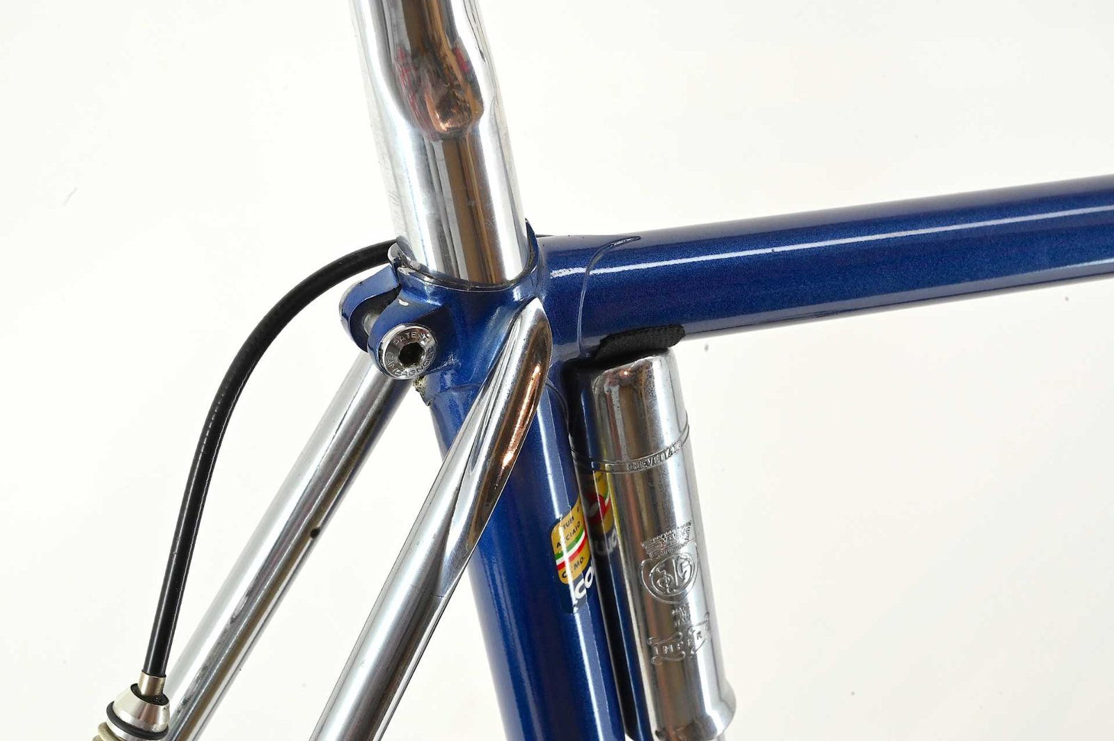 Magni Exklusiv Road Bicycle Campagnolo C-Record ICS Size 57 - Image 28