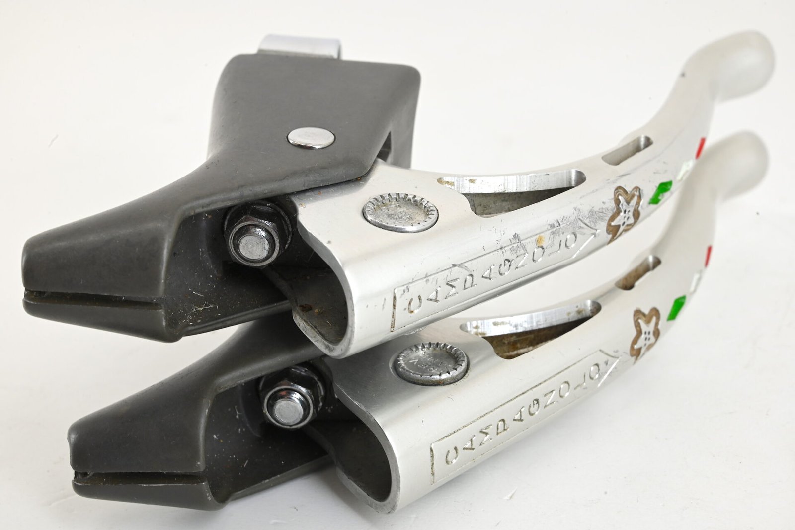 Campagnolo Nuovo Record brake levers Olmo pantographed drilled - Image 5